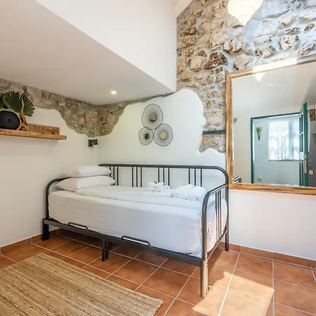 Cocoon - Vacation With Heated Pool & Garden Villa Bribir (Primorje-Gorski Kotar)