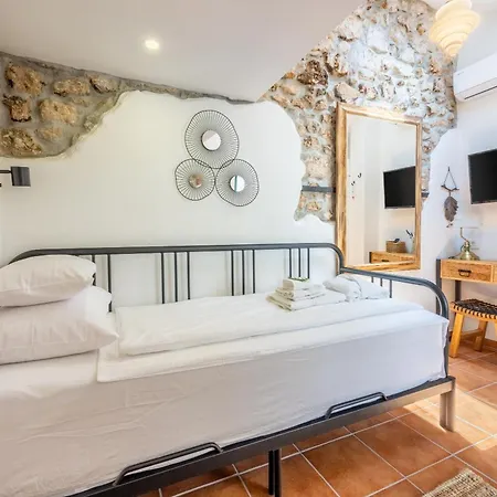 Cocoon - Vacation With Heated Pool & Garden Villa Bribir (Primorje-Gorski Kotar)