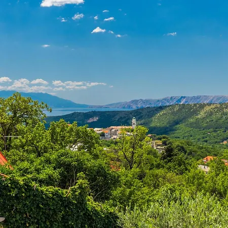 Cocoon - Vacation With Heated Pool & Garden Bribir (Primorje-Gorski Kotar)