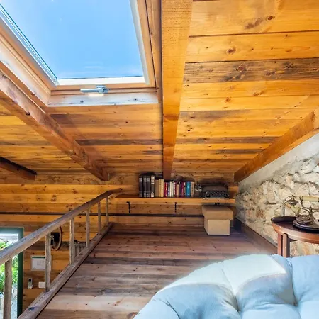 Cocoon - Vacation With Heated Pool & Garden *