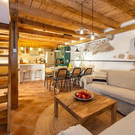 Cocoon - Vacation With Heated Pool & Garden * بريبير