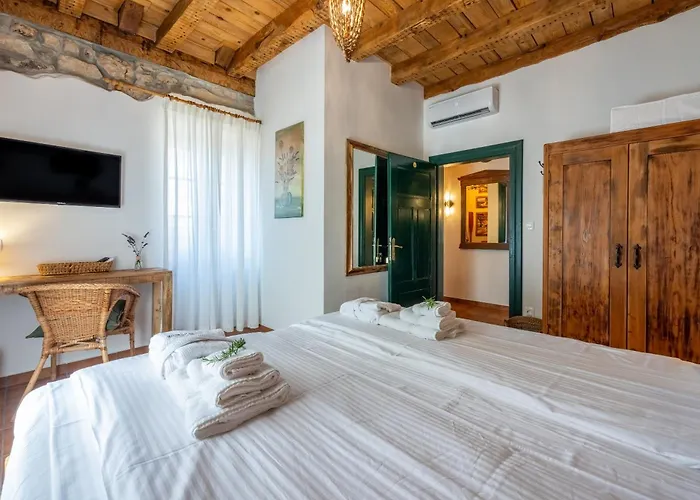 Cocoon - Vacation With Heated Pool & Garden Bribir (Primorje-Gorski Kotar)